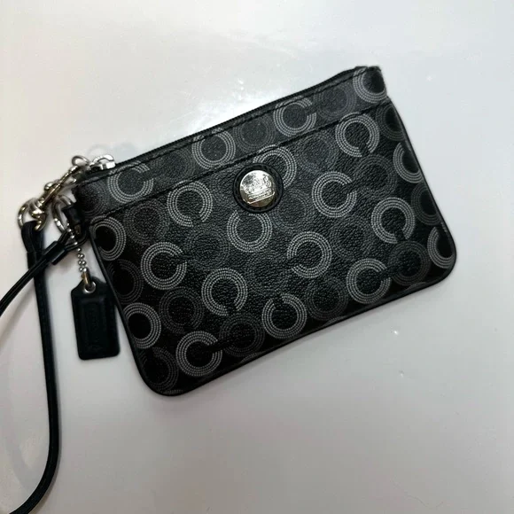 Coach Coated Canvas Wristlet – Dotted Signature – Excellent Condition - Picture 2 of 8